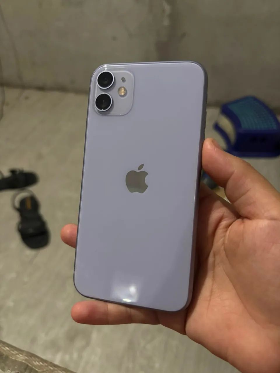 iPhone 11 lilás 