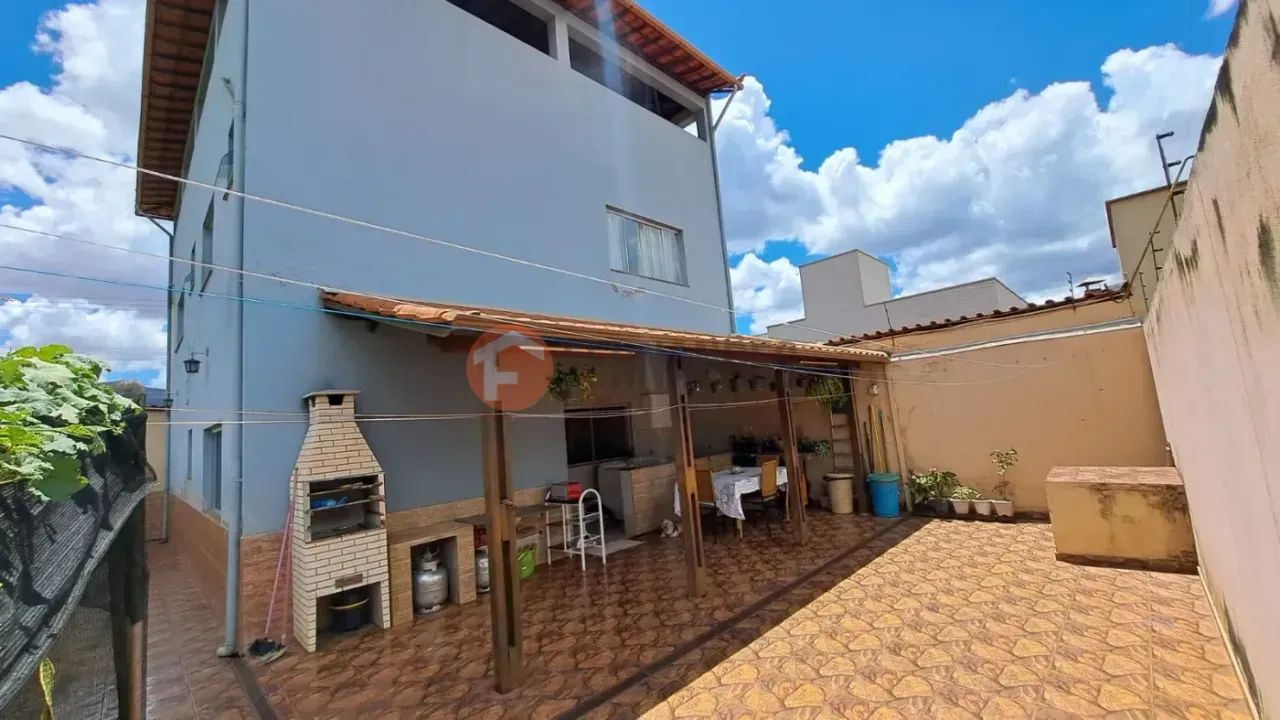 Casa para venda no Casa de Pedra em Congonhas