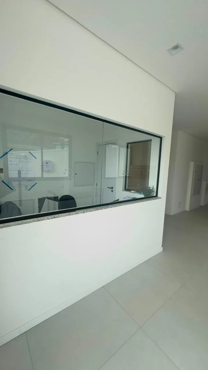 Apartamento de 2 dormitórios em Coqueiros - Foto 3