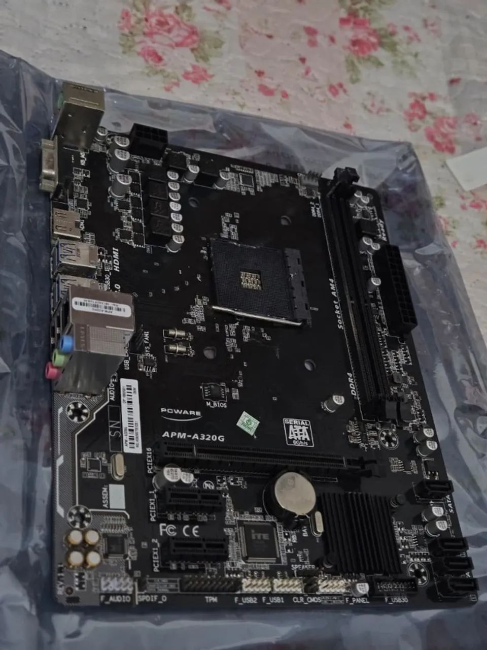 Placa-Mãe PCWare APM-A320M AM4 ? Excelente estado - Foto 2
