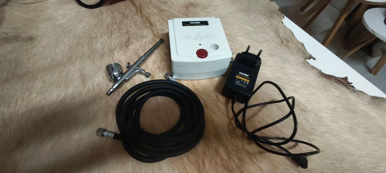 Kit aerógrafo com mini compressor vonde - Foto 2