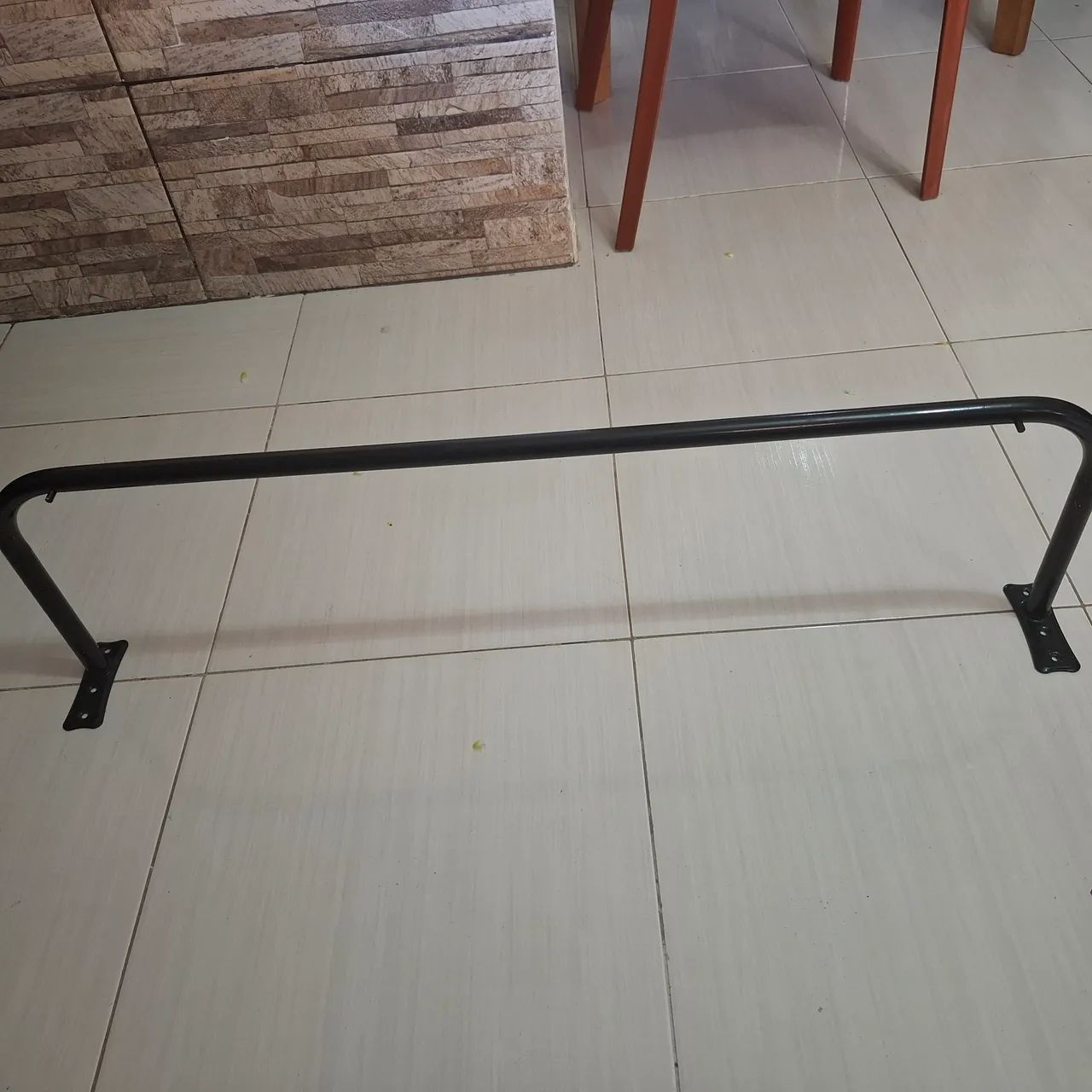 Arara e provador  - Foto 2