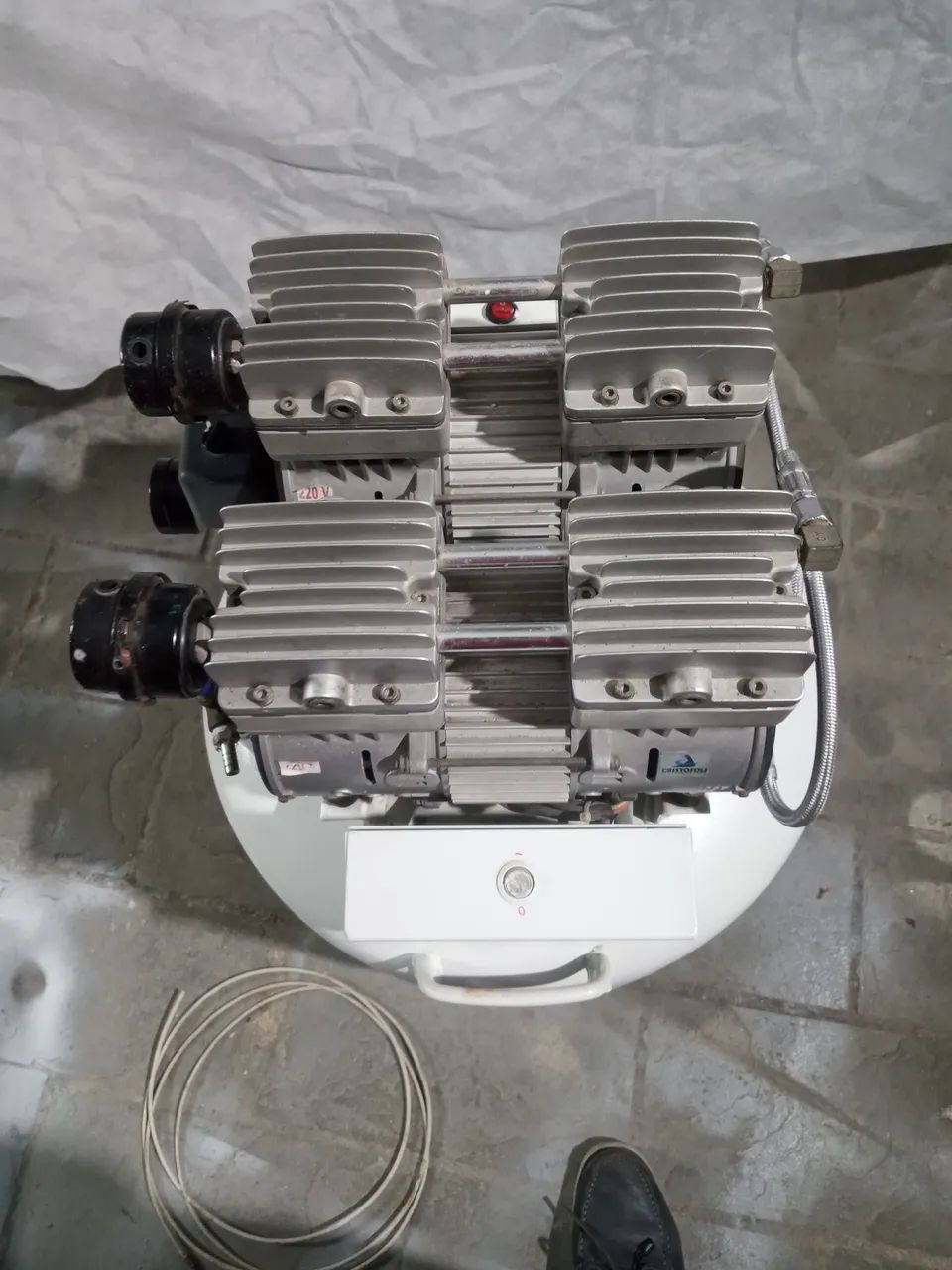 Compressor odontológico  - Foto 3