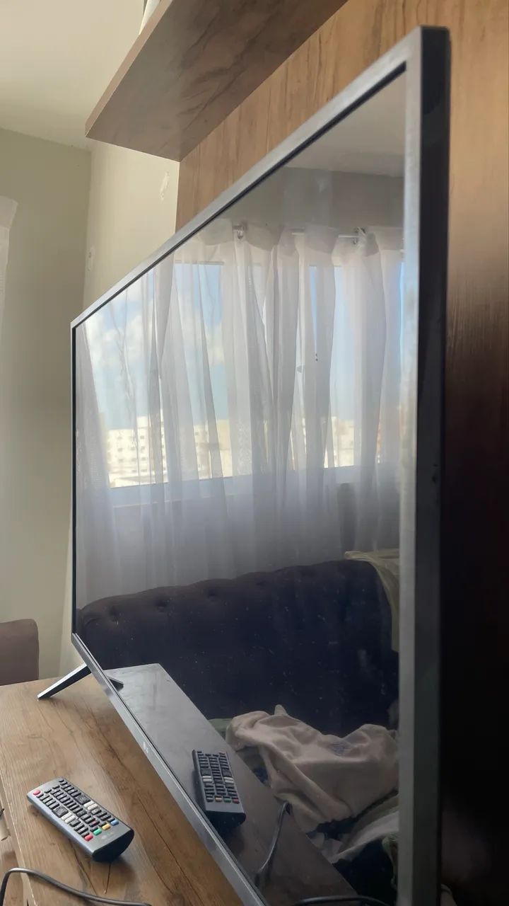 Tv LG 42 bolegadas 2 mês de uso  - Foto 3