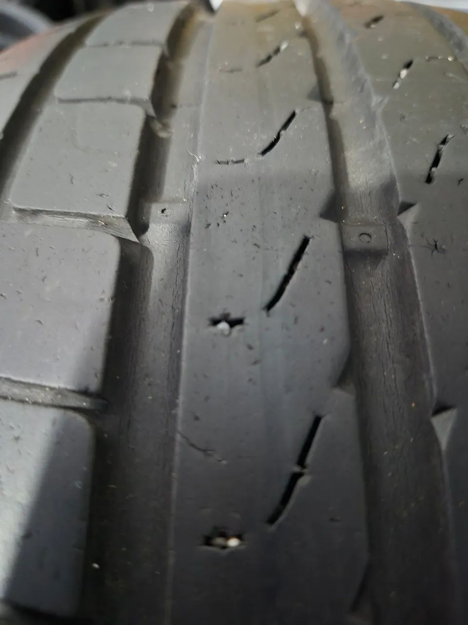 Pneu pirelli 195 55 15 - Foto 4