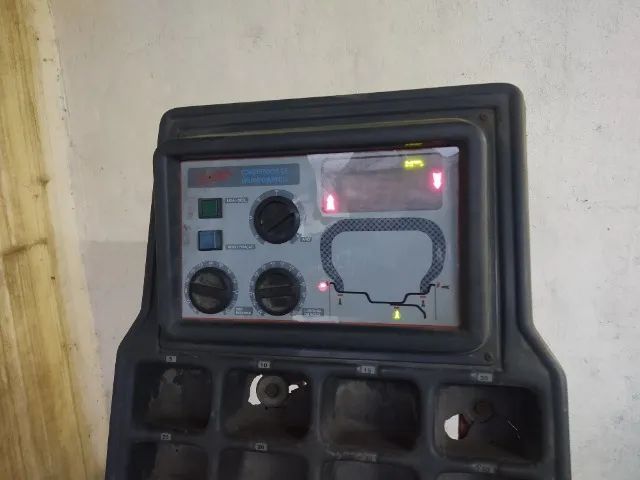 Máquinas de Balanceamento Automotivo - Foto 2
