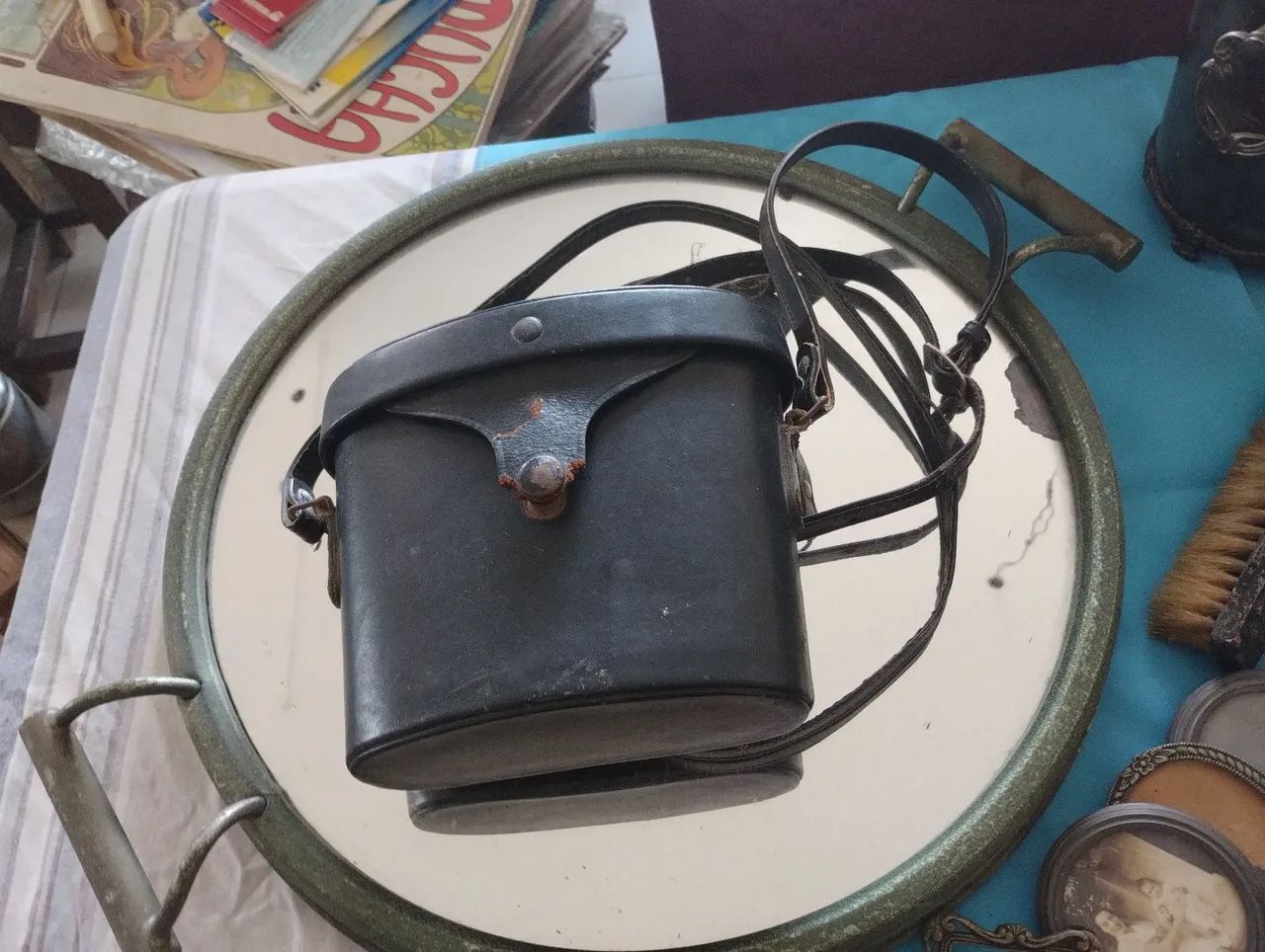 Antiga bolsa de binóculo 