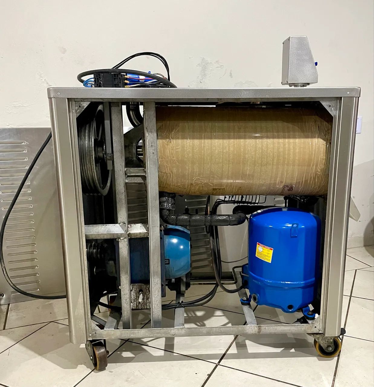 Produtora de sorvete e açaí Bertollo 180/200 - Foto 2