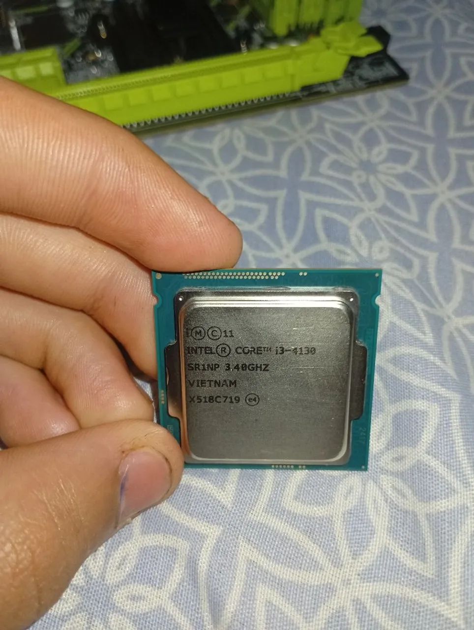 Vendo processador i3 de quarta geração,novo