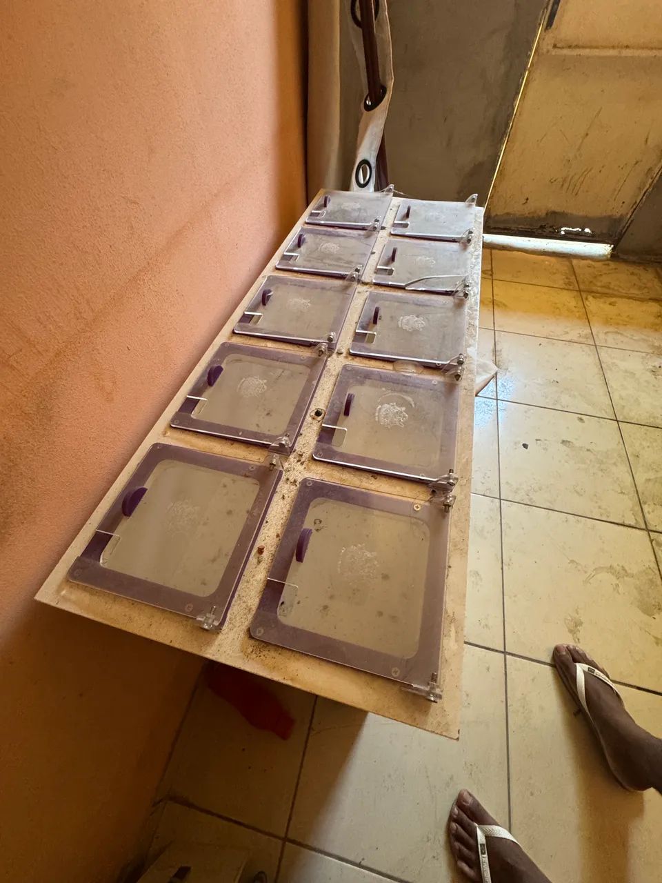 Balcão com cubas para acompanhamentos de açaí - Foto 3