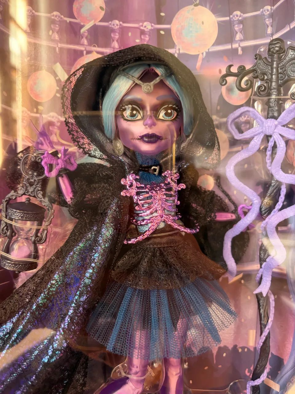 Boneca Monster high Skullector River Styxx lacrada  - Foto 5