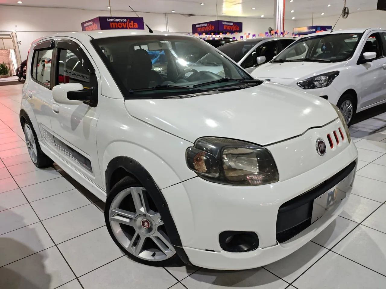 Fiat Uno Sporting 1.4 EVO Fire Flex 8V 4P 2013 - Foto 4