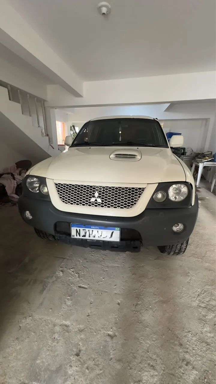 Mitsubishi L200 L200 OUTDOOR GLS 2.5 4X4 CD TDI Diesel 2011