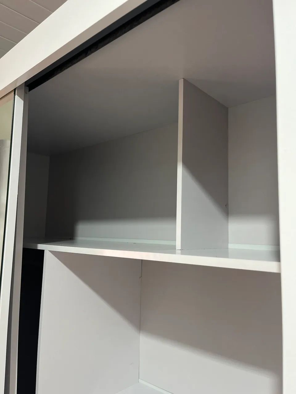 Guarda-roupa Porta de Correr Branco - Foto 5