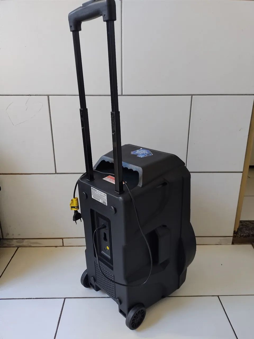 Caixa de som Mondial amplificada e com bluetooth sem bateria - Foto 3