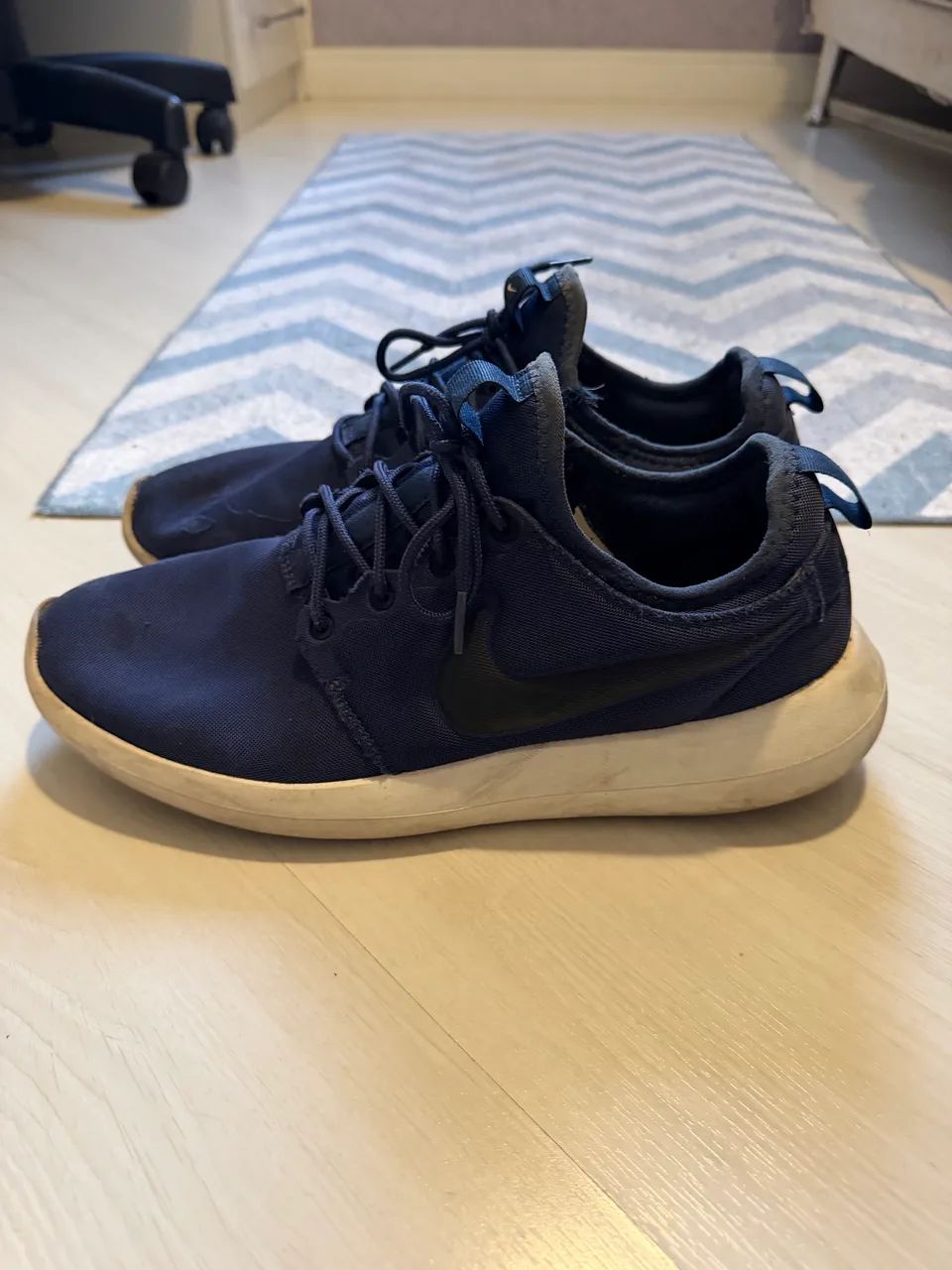 Tênis Nike - tamanho 41/42 - Foto 2