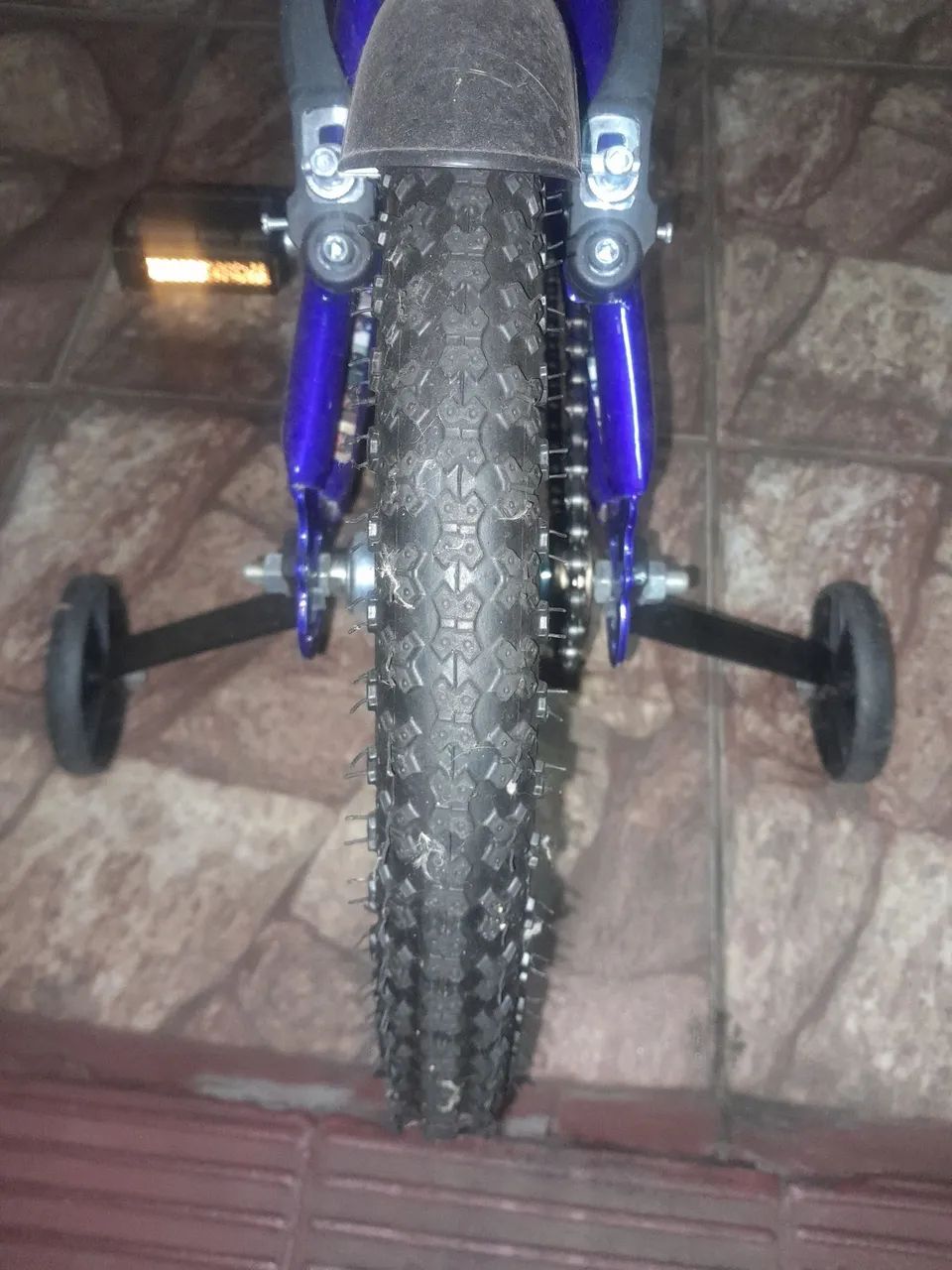 Vendo bicicleta infantil semi nova  - Foto 4