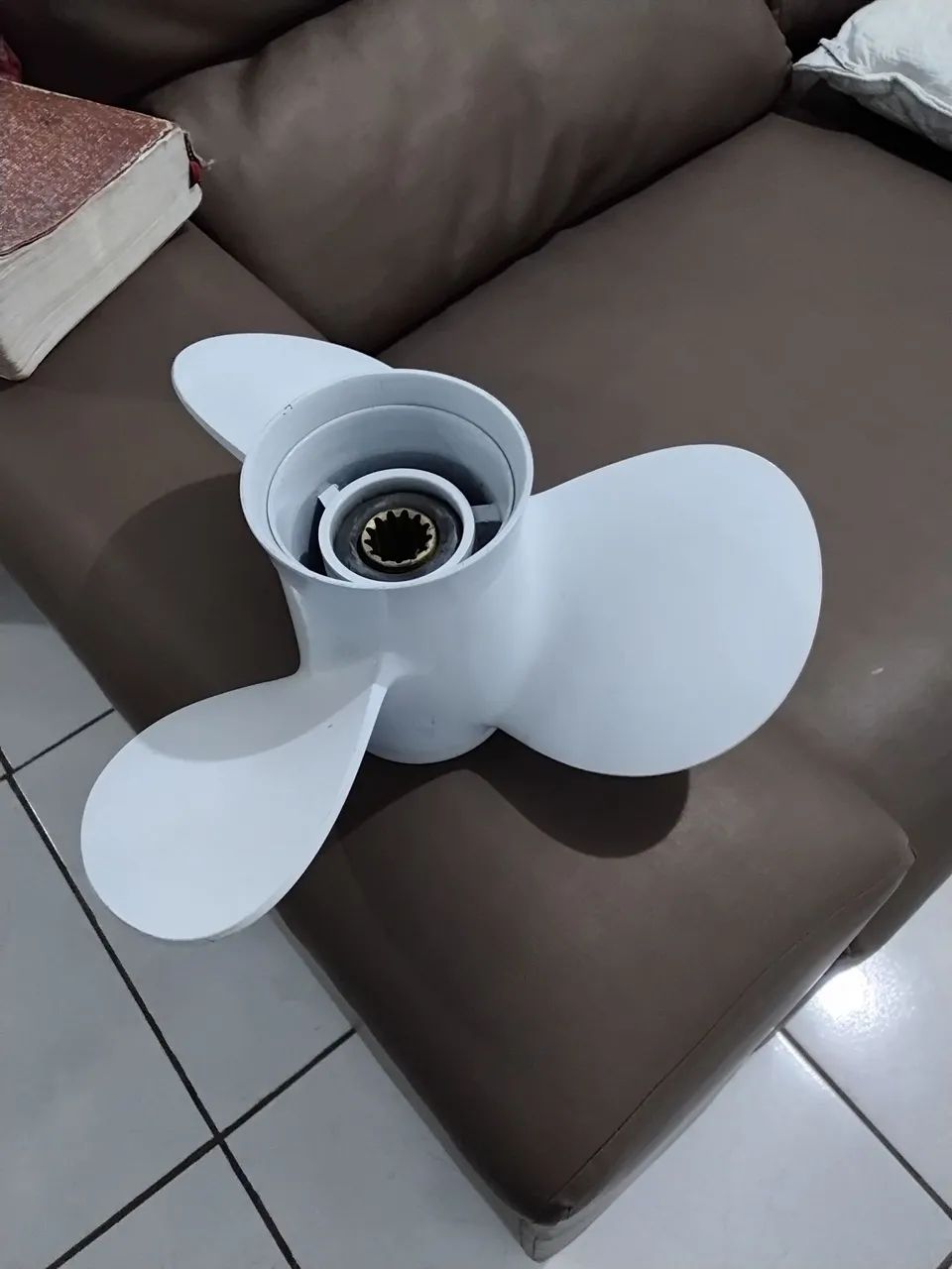 Helice A capa de transporte para motores de popa yamaha 40 hp - Foto 4