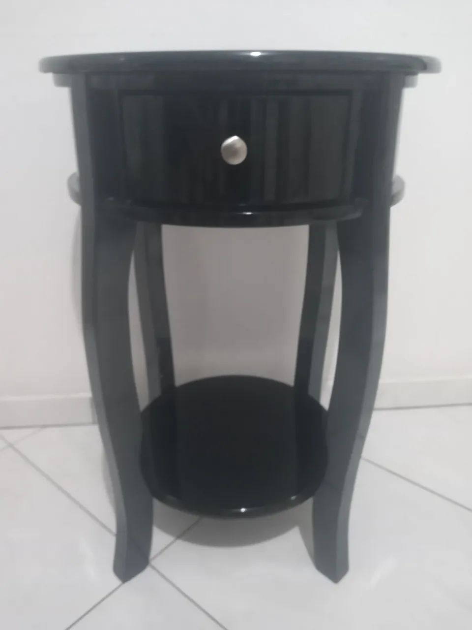 Vendo aparador contato *