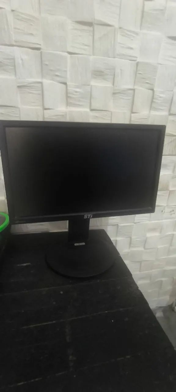Monitor da STI (Semp Toshiba) Tela de 19P