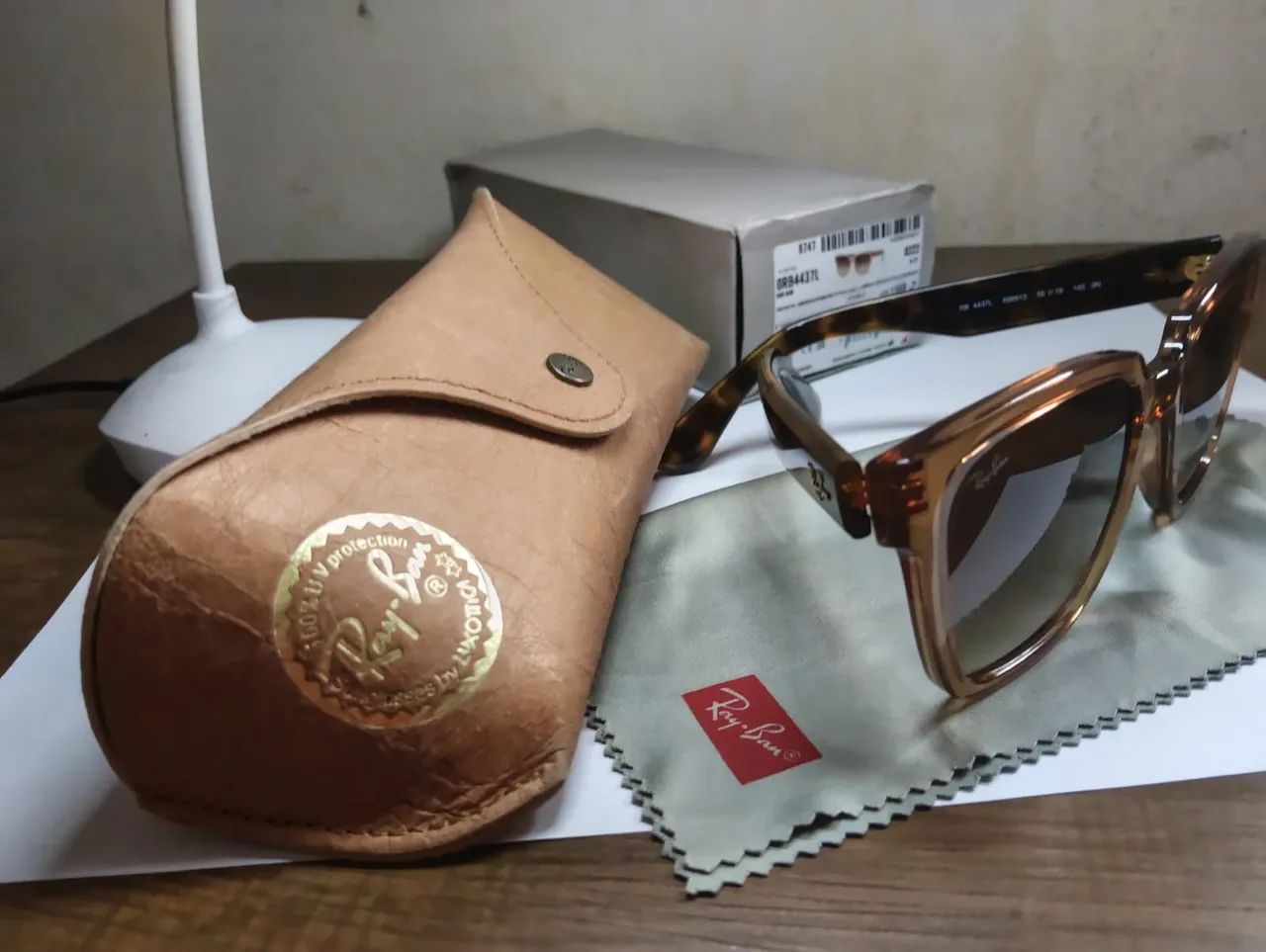 Ray-Ban Original com Estojo - Excelente Conservação - Foto 3