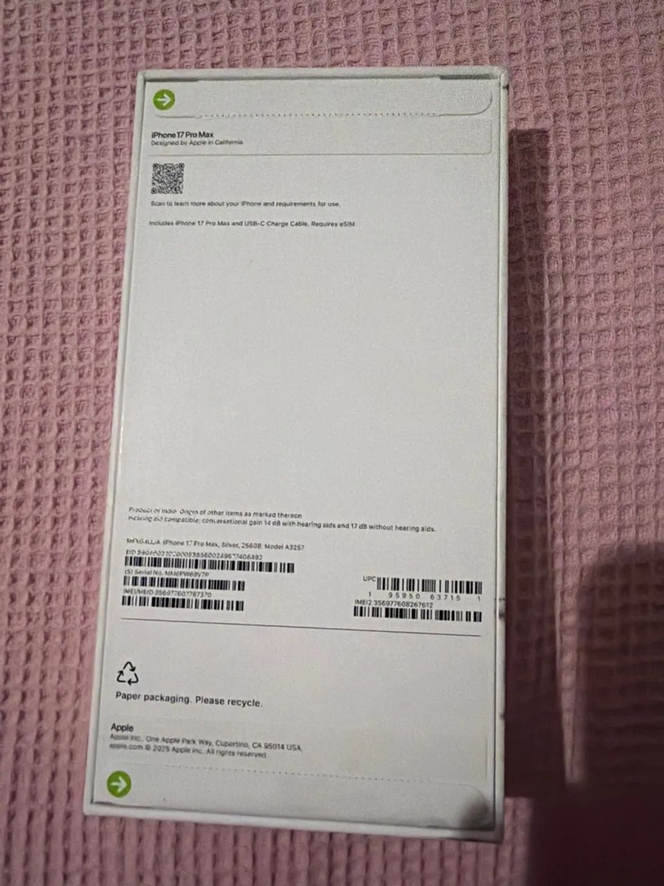 iPhone 17 pro max silver  - Foto 2