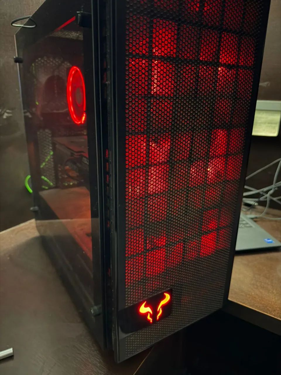 PC GAMER - Ryzen 5700X3D, 32gb RAM, RTX 4060 - Foto 3
