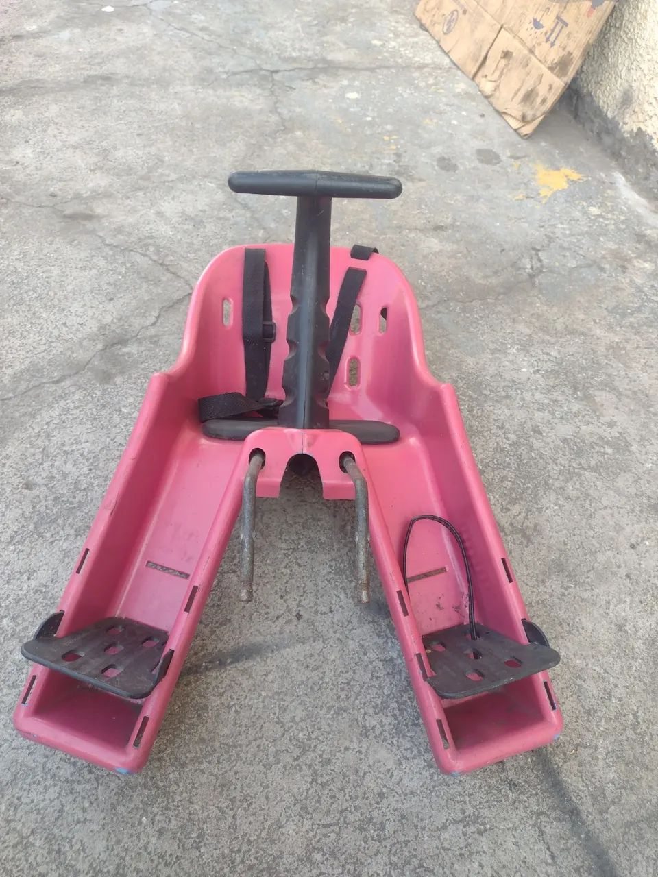 Cadeirinha de bicicleta de frente 