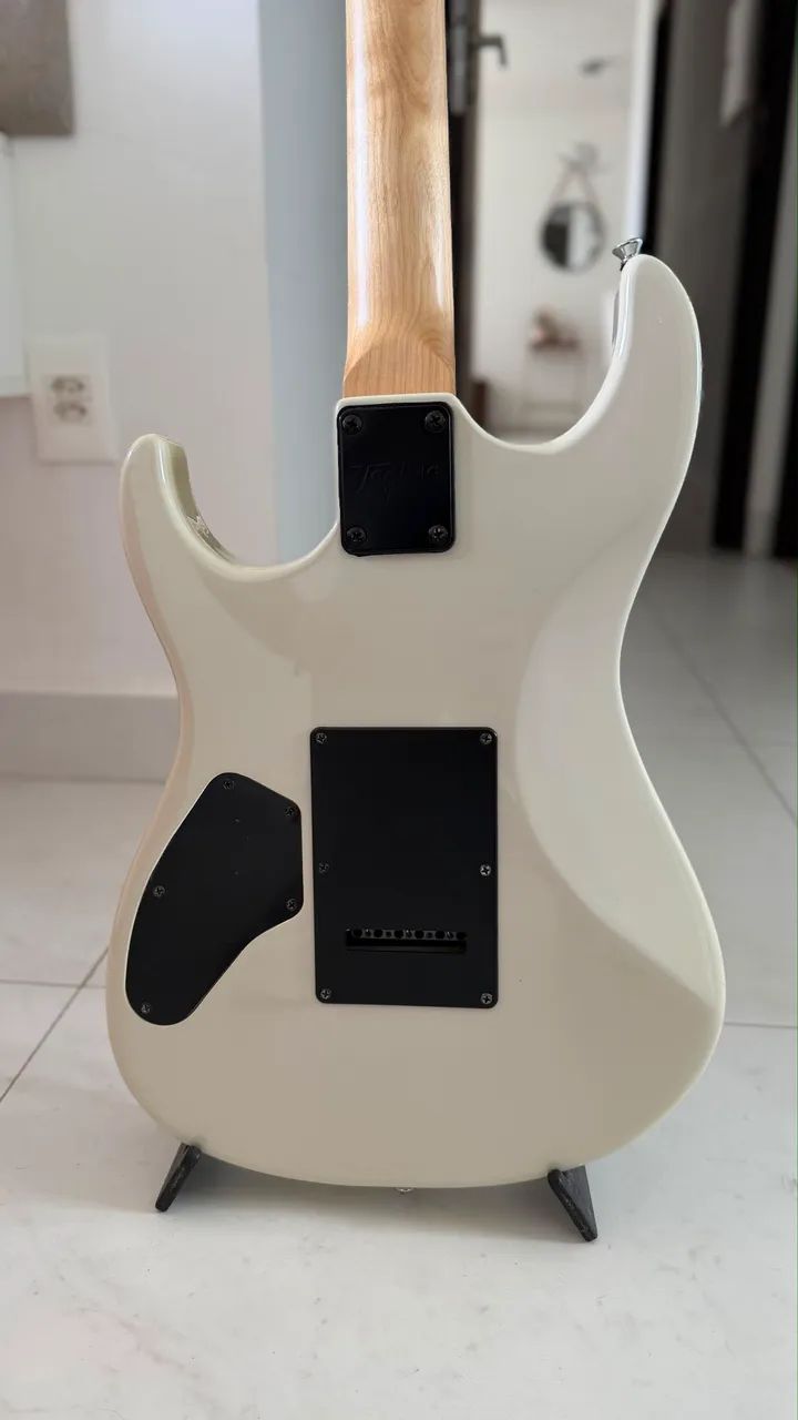 OPORTUNIDADE ÚNICA! Guitarra Tagima  - Foto 3