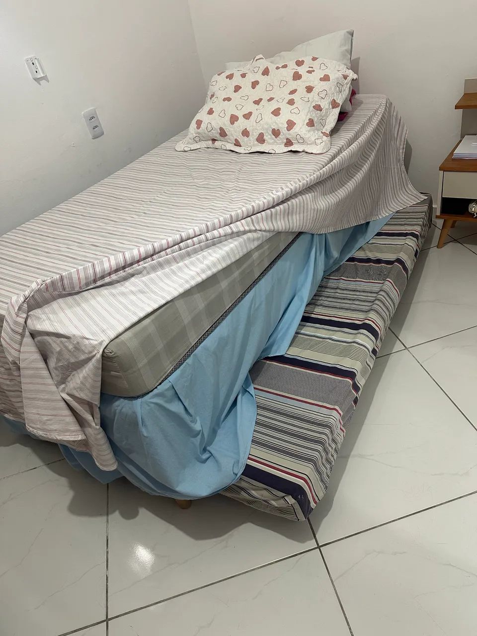 Cama Box de solteiro 