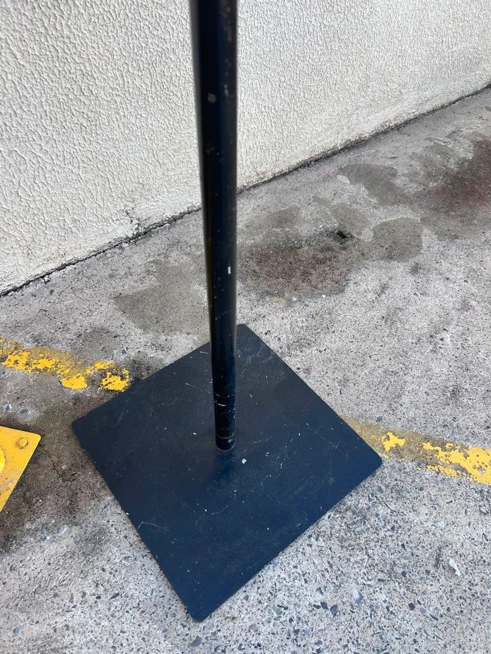 Arara para loja em metal - Foto 2