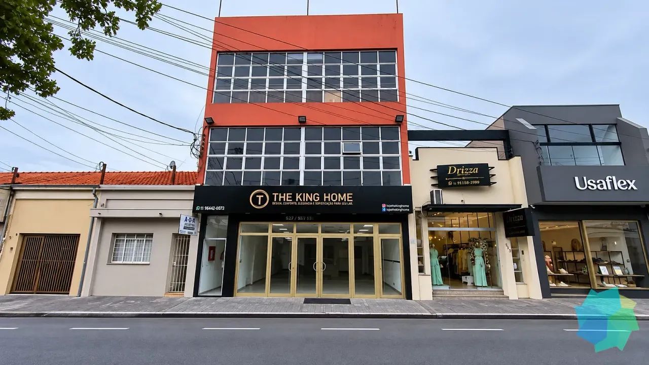 Salão Comercial 180 m² no Centro de Salto  Amplo e Versátil