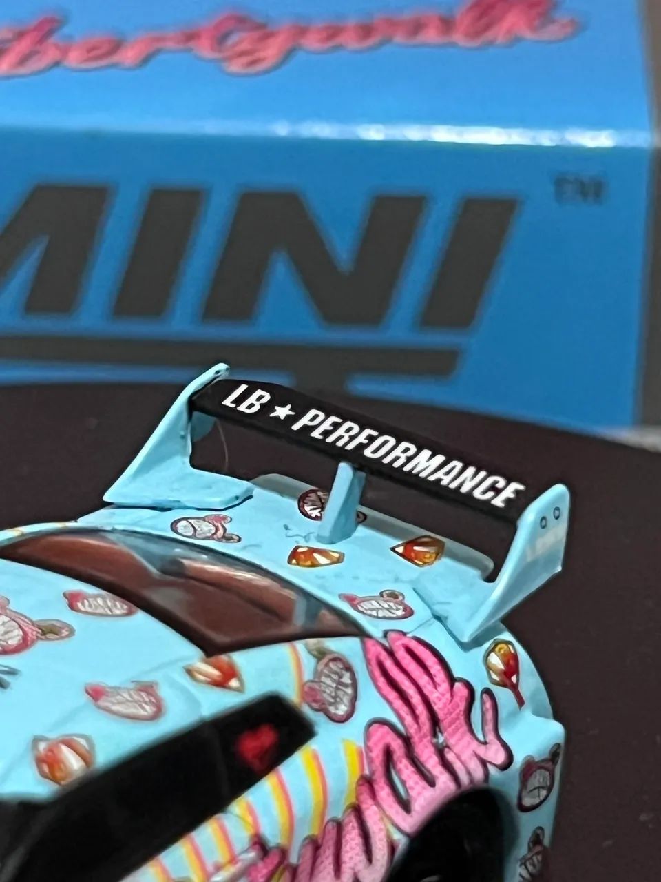 Mini GT Nissan GT-R R35 LBWK Liberty Walk 1:64 - Peças e