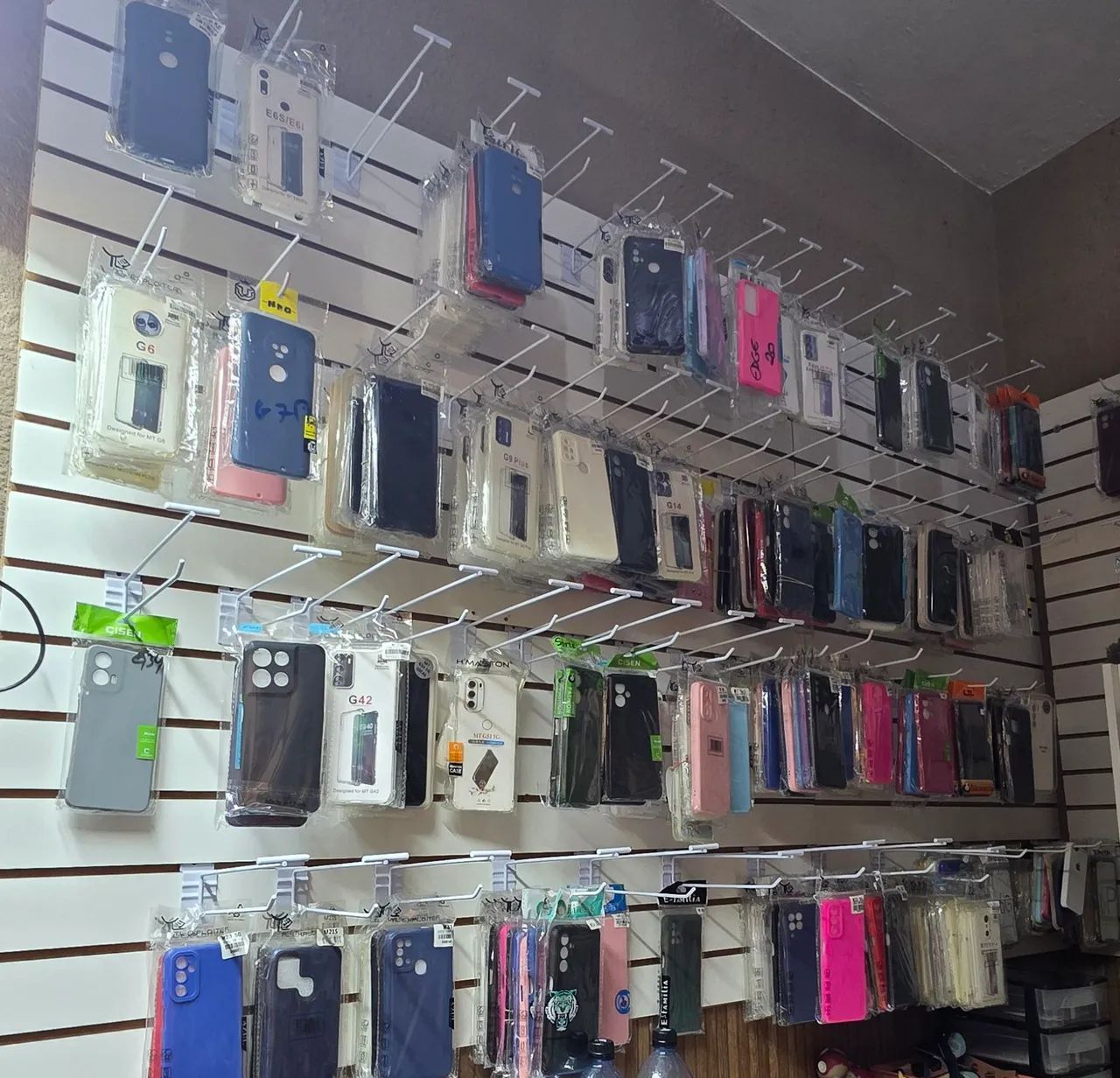 Capas para celular (novas) - Foto 2