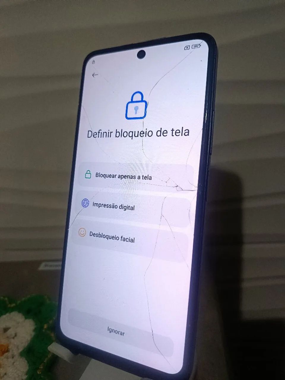 Redmi Note 12 128GB funcionando - tela trincada - Foto 2