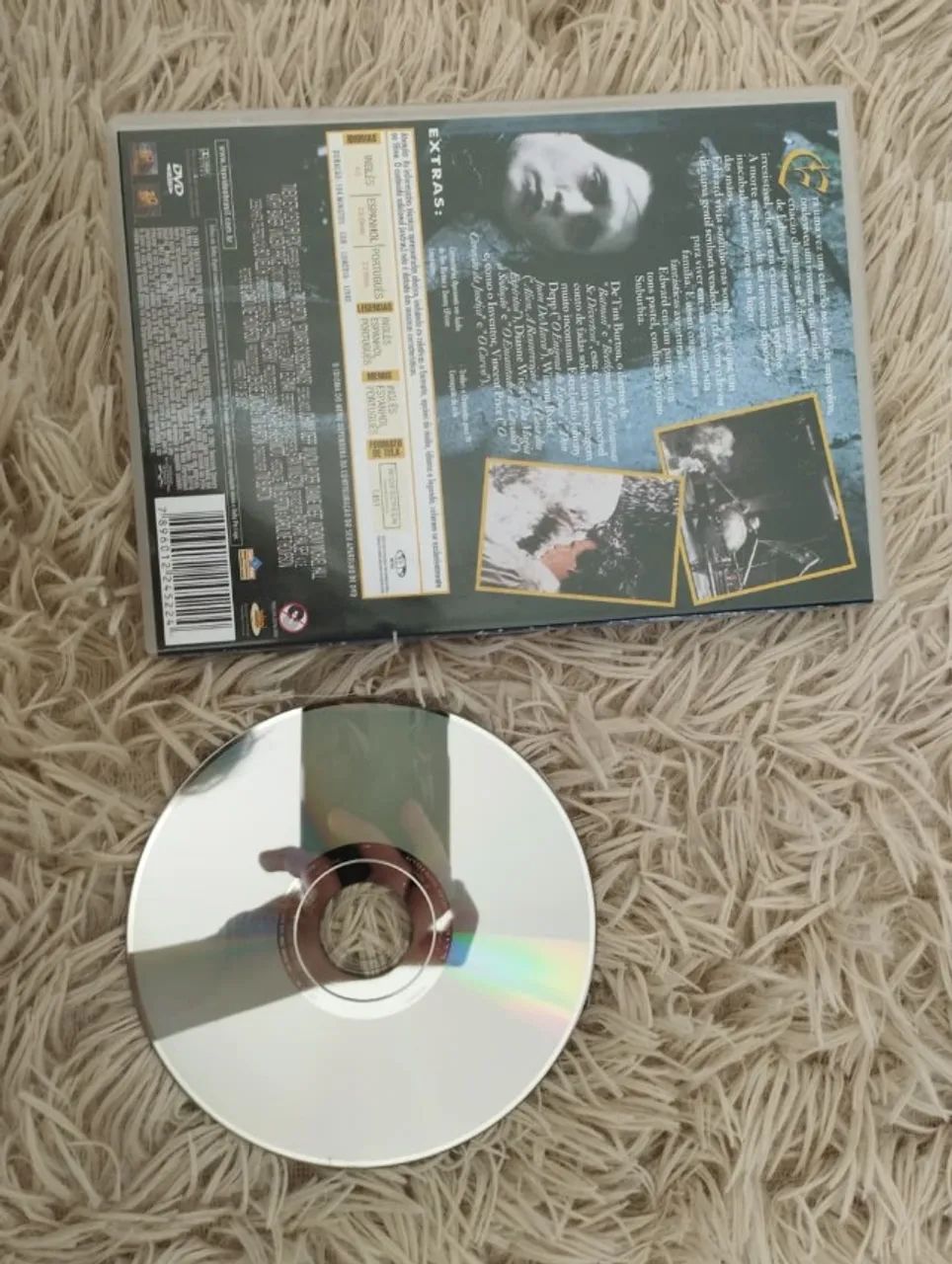 DVD Edward Mãos de Tesoura - Johnny Depp e Winona Ryder - Foto 2