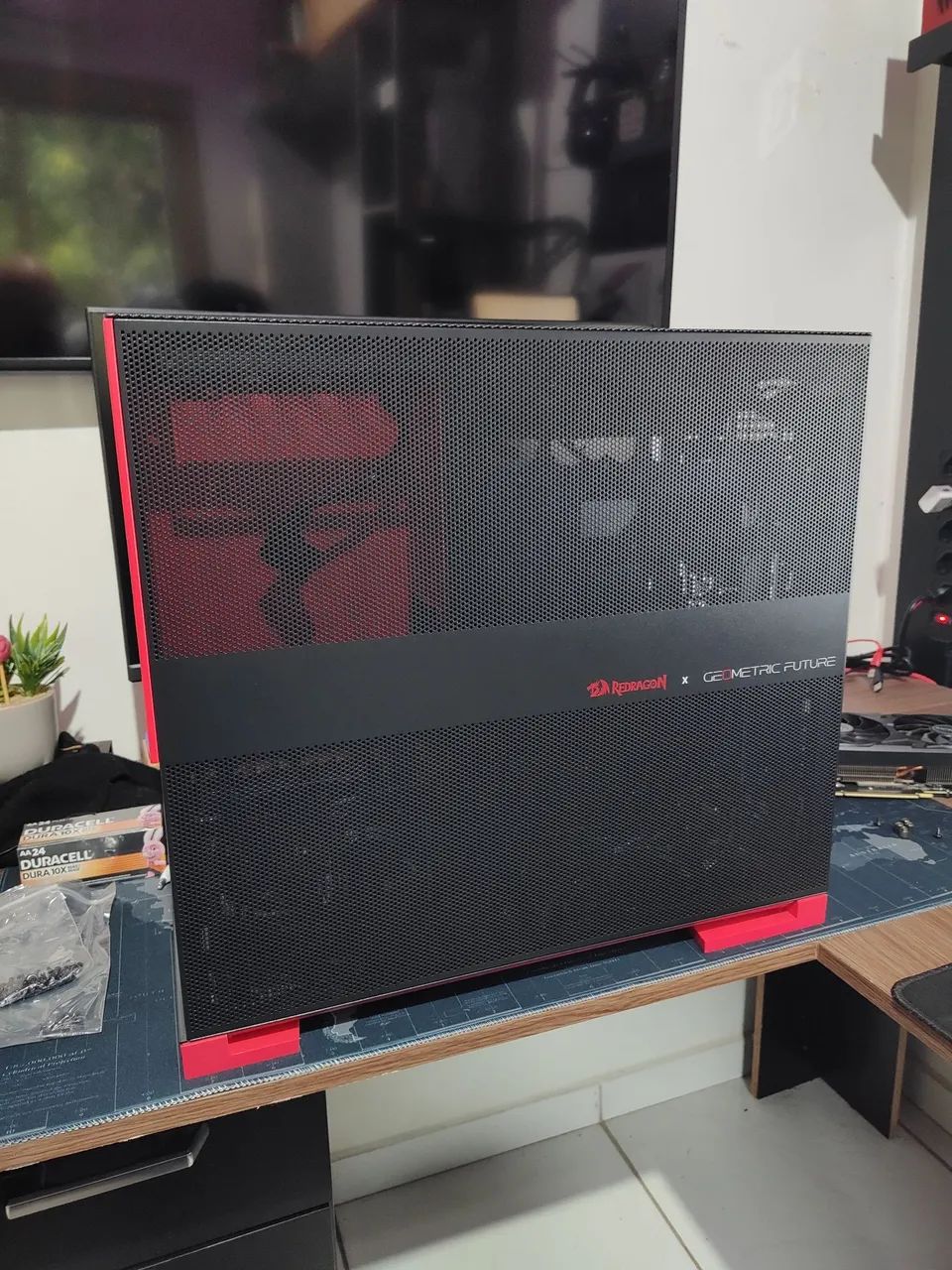 Gabinete High End Geometric Future Model 5 Redragon - Foto 4