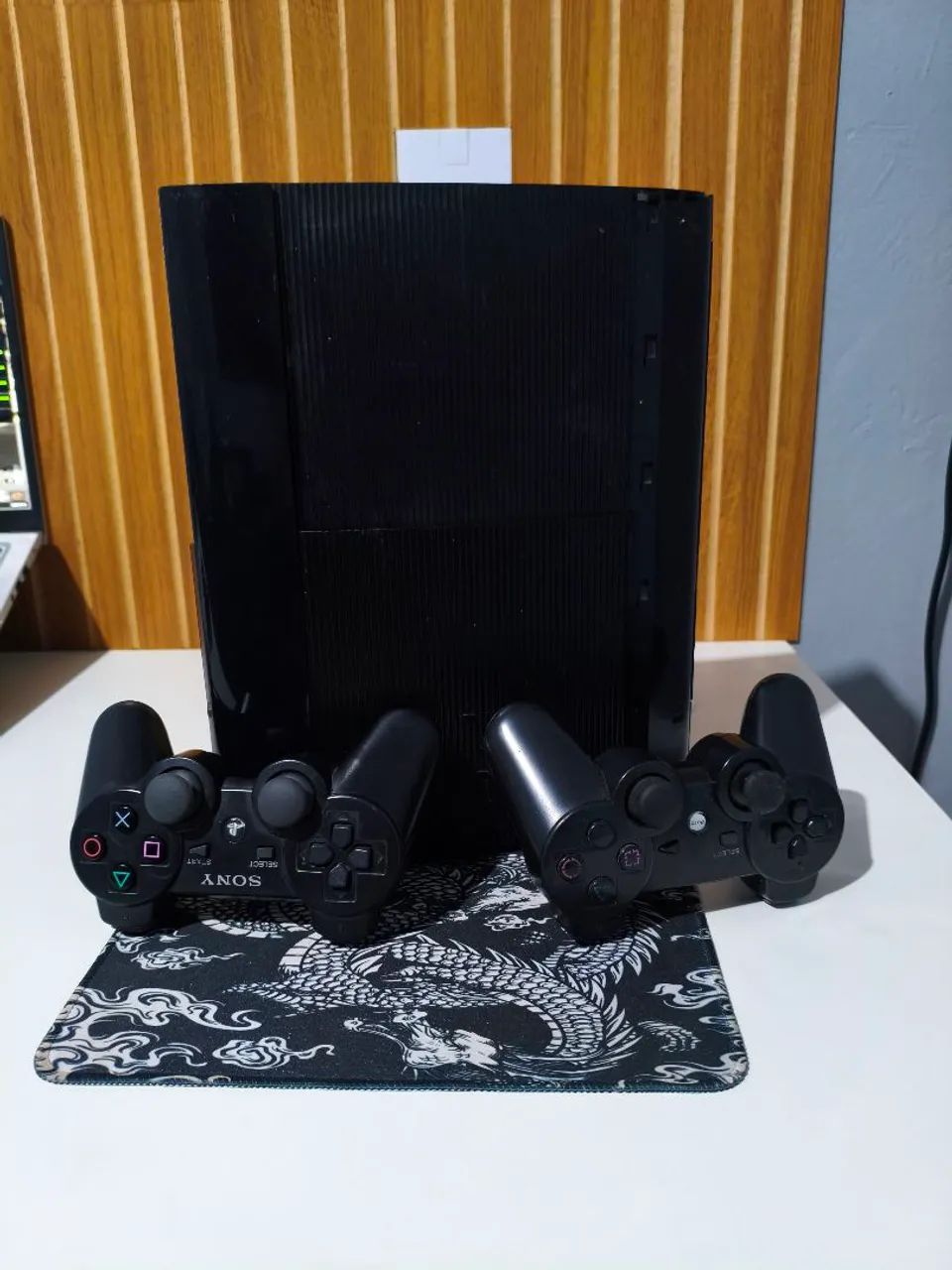 PS3 super slim 