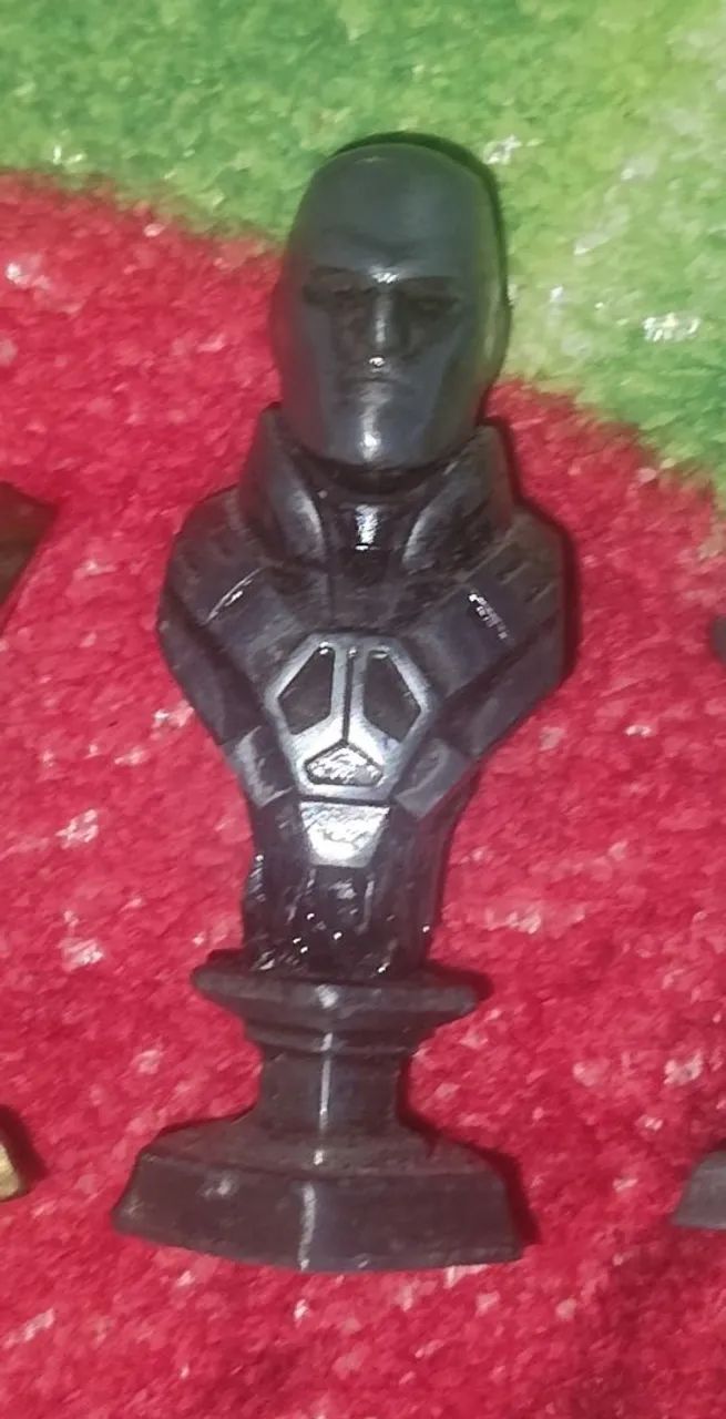 1 colecionável do destro