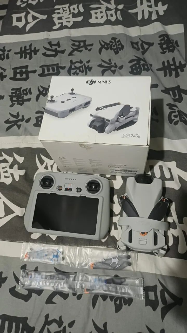 Drone DJI 3 com controle com tela (troco apenas por ps5) - Foto 4