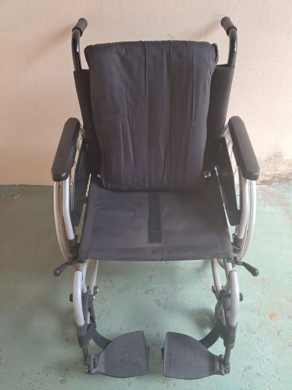 Cadeira de rodas - Foto 6