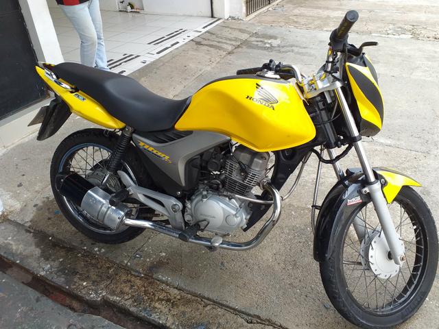 Moto titan moto de leilão 3mil reais - Foto 2