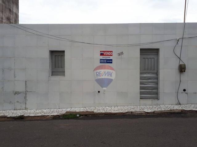 Casa Residencial a Venda em excelente localização no bairro Salesianos - Foto 2