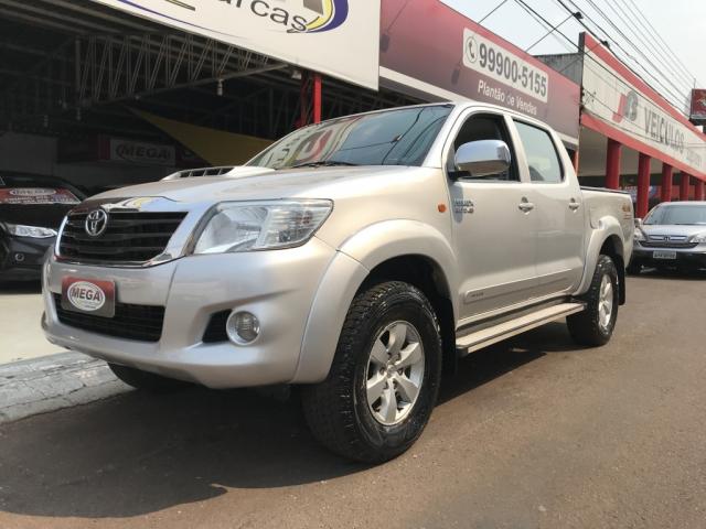 TOYOTA HILUX CD SR D4-D 4X4 3.0 TDI DIES AUT. - Foto 12