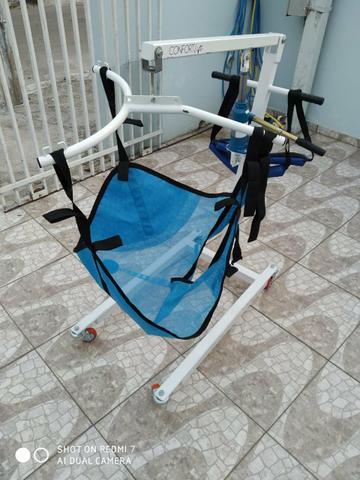Guincho hospitalar para pessoa acamada - Foto 2
