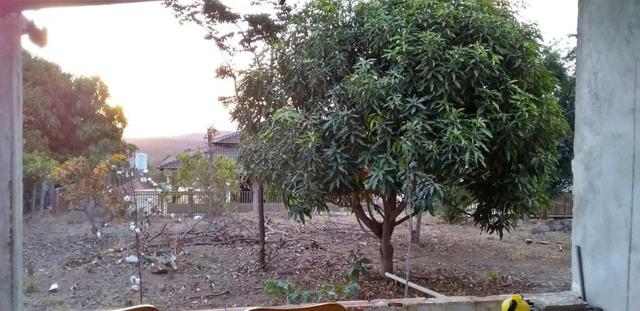 Chácara com casa sede, árvores frutíferas, 2.500m², 40 minutos de Taguatinga! - Foto 9