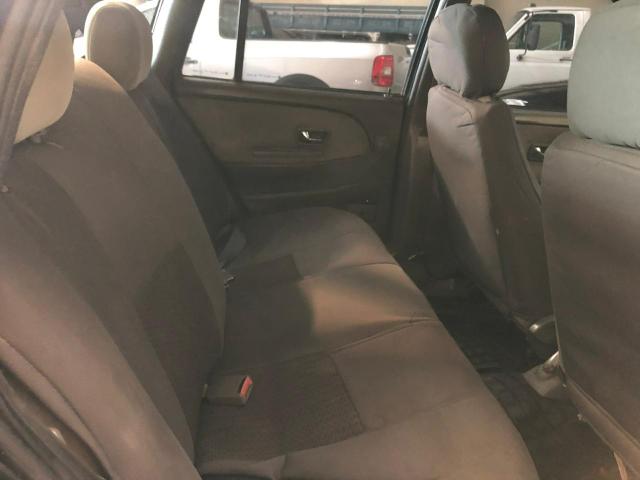 Vw/santana 2.0 exclusive c/ gnv 2004 APENAS 6.990,00 PRA VENDER LOGO - Foto 10
