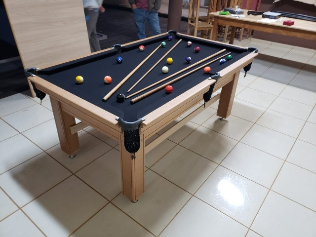 Mesa Tentação 4 Pés Laterais Cor Cerejeira Tecido Preto Mod. CRNF2260