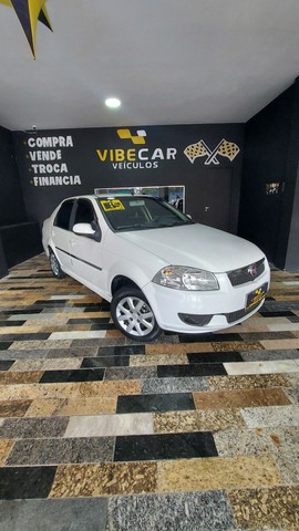 SIENA EL 1.0 GNV