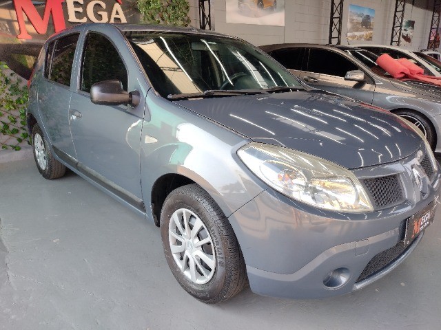 RENAULT SANDERO 1.0 EXP 2010